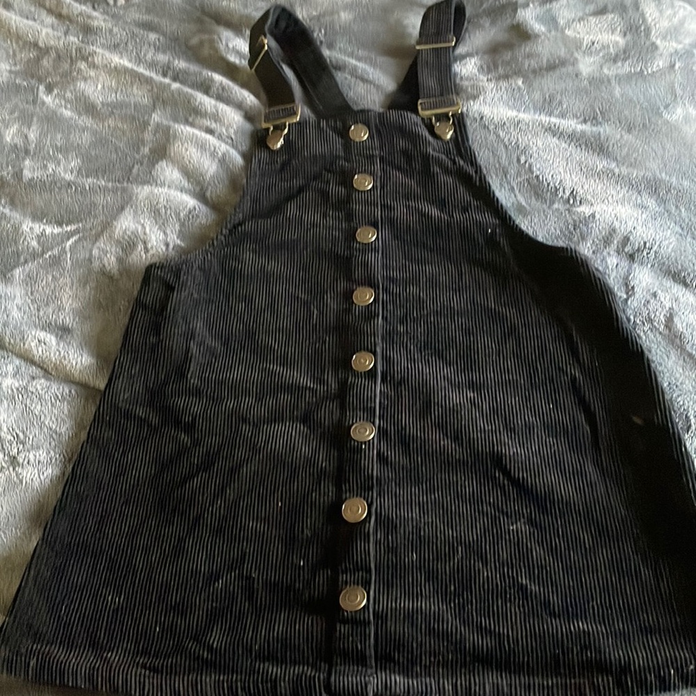 Medium dress
